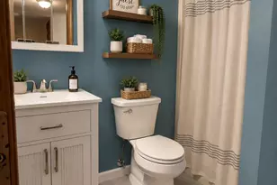 3602 Timberbridge Dr, Valparaiso, IN 46383 - Photo 6