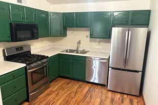 3602 Timberbridge Dr, Valparaiso, IN 46383 - Photo 6