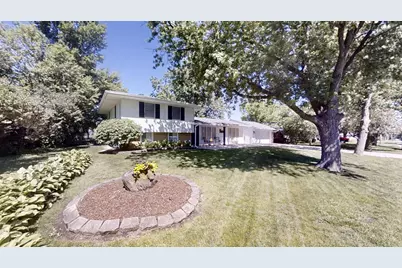 8020 Hendricks Street, Merrillville, IN 46410 - Photo 2
