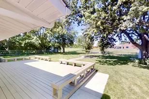 8020 Hendricks St, Merrillville, IN 46410 - Photo 46