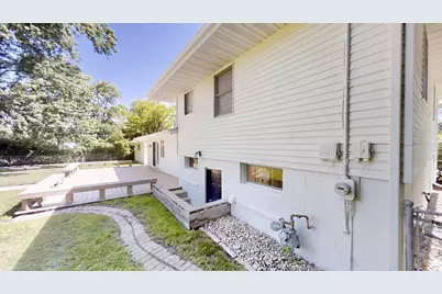 8020 Hendricks Street, Merrillville, IN 46410 - Photo 48