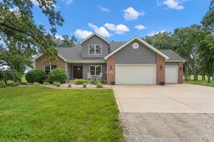 5017 E 129th Ave, Crown Point, IN 46307 - Photo 1