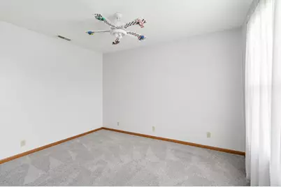 555 Lake Park Drive, Valparaiso, IN 46385 - Photo 20