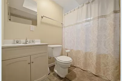 607 Woodlawn Avenue, Chesterton, IN 46304 - Photo 16