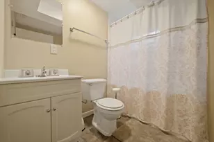 607 Woodlawn Ave, Chesterton, IN 46304 - Photo 16
