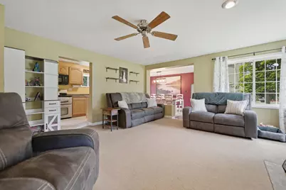 607 Woodlawn Avenue, Chesterton, IN 46304 - Photo 2