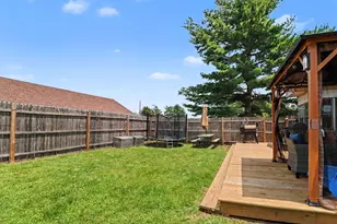 5486 Mulberry Ave, Portage, IN 46368 - Photo 12