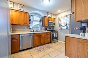 308 E Porter St, Crown Point, IN 46307 - Photo 18
