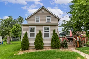 308 E Porter St, Crown Point, IN 46307 - Photo 1