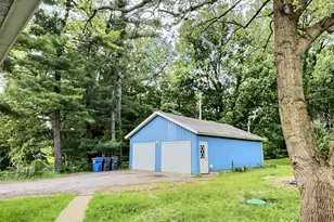 200 Donovan Dr, Valparaiso, IN 46385 - Photo 2