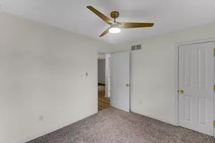 3573 Nebraska St, Lake Station, IN 46405 - Photo 16