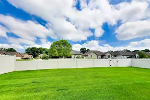 2615 43rd St, Highland, IN 46322 - Photo 36