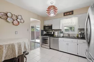 322 N Lindberg St, Griffith, IN 46319 - Photo 16