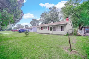 3304 175th Pl, Hammond, IN 46323 - Photo 2