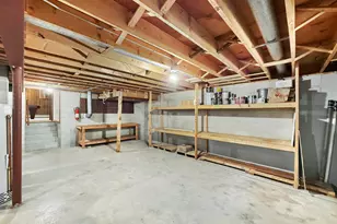 9443 Oriole Dr, Munster, IN 46321 - Photo 18
