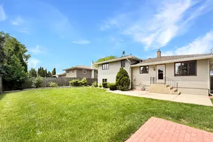 9443 Oriole Dr, Munster, IN 46321 - Photo 2