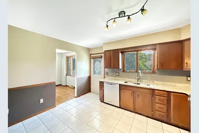 9443 Oriole Drive, Munster, IN 46321 - Photo 6