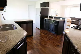 9370 Roosevelt Pl, Crown Point, IN 46307 - Photo 16