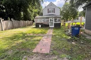 223 Park St, La Porte, IN 46350 - Photo 12