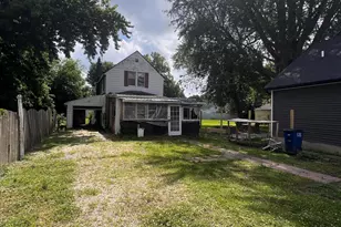 223 Park St, La Porte, IN 46350 - Photo 1