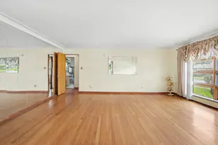 4701 Van Buren St, Gary, IN 46408 - Photo 6