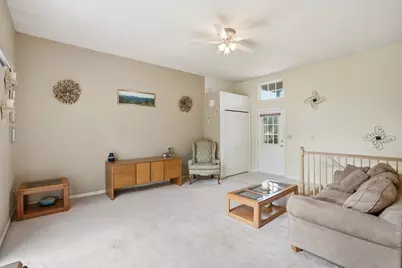 379 Fox Trail Court, Hobart, IN 46342 - Photo 4