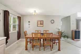 379 Fox Trail Ct, Hobart, IN 46342 - Photo 6