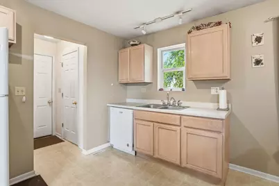 379 Fox Trail Court, Hobart, IN 46342 - Photo 8