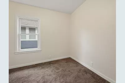 910 E 6th Street, Hobart, IN 46342 - Photo 10