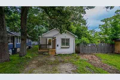 910 E 6th Street, Hobart, IN 46342 - Photo 24