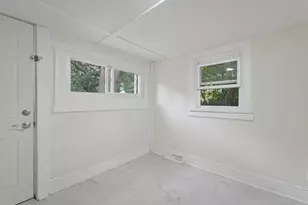 910 E 6th St, Hobart, IN 46342 - Photo 2
