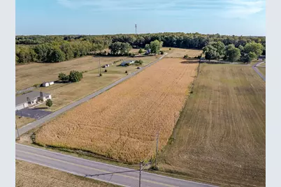 590 W 300 N, Valparaiso, IN 46385 - Photo 2