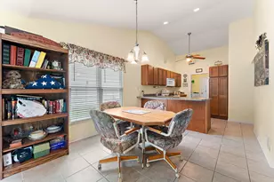1138 Cherrywood Ln, Schererville, IN 46375 - Photo 4
