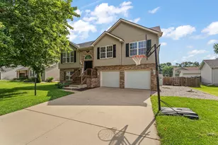 414 N Church St, Kouts, IN 46347 - Photo 30