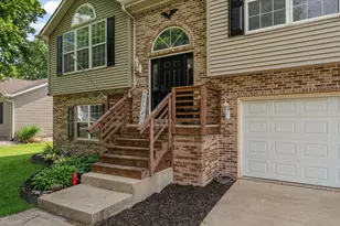 414 N Church St, Kouts, IN 46347 - Photo 2