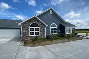 5602 Fountain Cir, Crown Point, IN 46307 - Photo 14