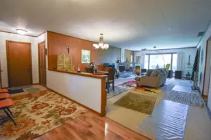 2515 W 57th Ave, Merrillville, IN 46410 - Photo 4