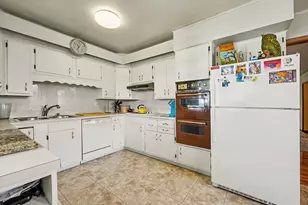2515 W 57th Ave, Merrillville, IN 46410 - Photo 8