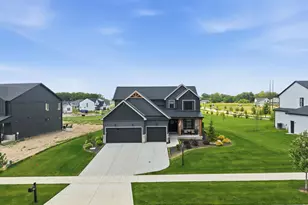 3103 Whispering Brk Ln, Valparaiso, IN 46385 - Photo 4