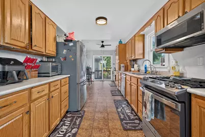 202 E 2nd Street, Wanatah, IN 46390 - Photo 8