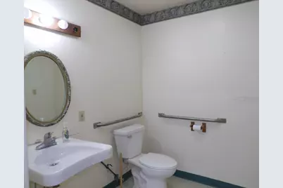 607 Jefferson Avenue, La Porte, IN 46350 - Photo 8