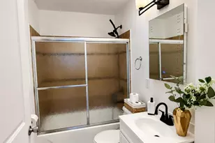 8115 Wicker Park Dr, Highland, IN 46322 - Photo 22