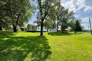 5688 W 665 N, Winamac, IN 46996 - Photo 26