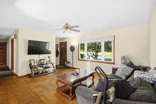 92 N County Line Rd, Hobart, IN 46342 - Photo 6