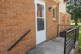2509 Oak St, Michigan City, IN 46360 - Photo 8