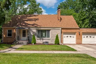 2509 Oak St, Michigan City, IN 46360 - Photo 2