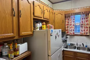 2421 Monroe St, Gary, IN 46407 - Photo 8