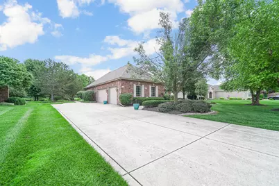 1626 Truchard Court, Crown Point, IN 46307 - Photo 4