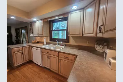 3806 Hastings Court, Valparaiso, IN 46383 - Photo 8