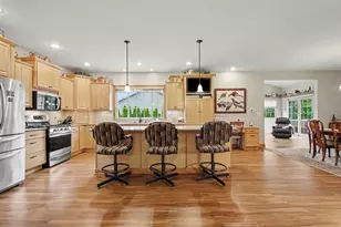 3807 Westbridge Dr, Valparaiso, IN 46383 - Photo 12